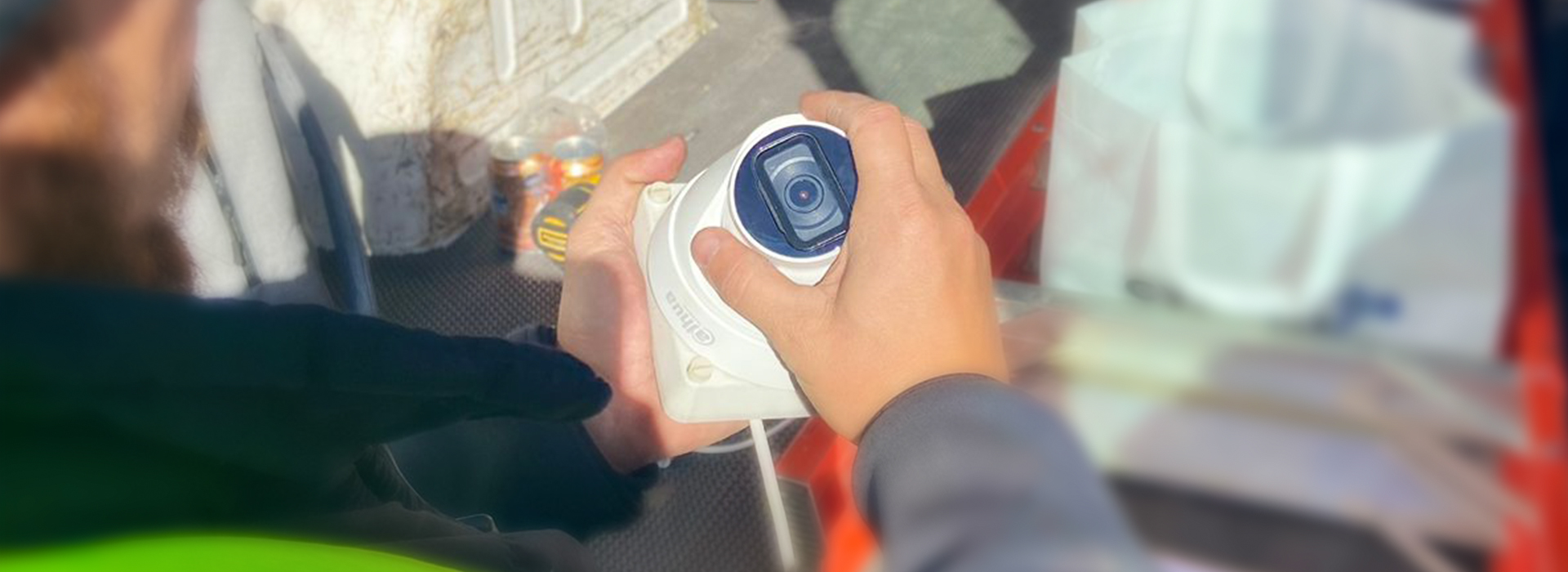 ILUMINACIÓN, SONIDO Y PANTALLAS LED