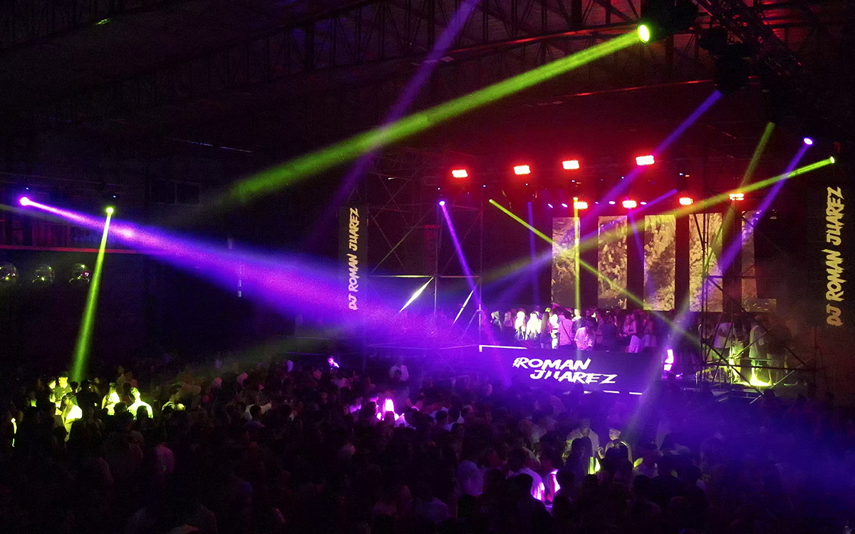 Iluminación, sonido y pantallas led